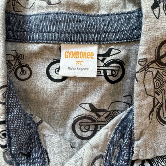 Boys 3 piece bundle of long sleeve button ups 3/4T - Picture 7 of 7